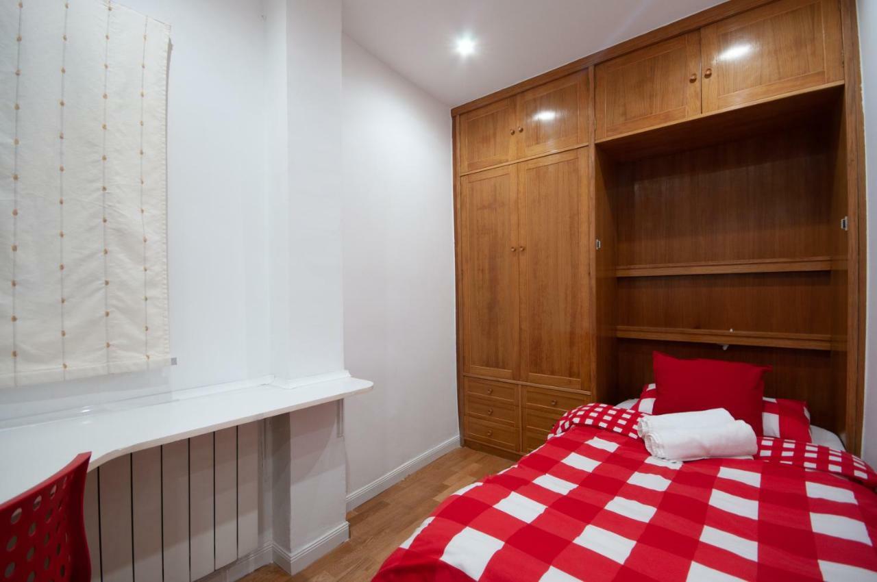 Acogedor Apartamento Lavapies مدريد المظهر الخارجي الصورة